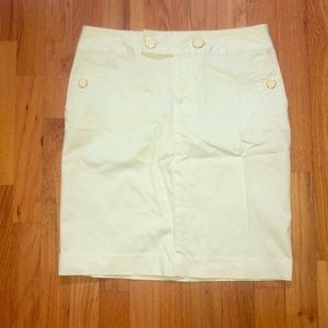 White pencil skirt